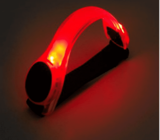 1X Clignotant LED Sécurité Nuit Réfléchissant Ceinture Strap Arm Band Brassard Vélo Courir Sécurité dans les Sports En Plein Air Sport Durable (Color: Red)